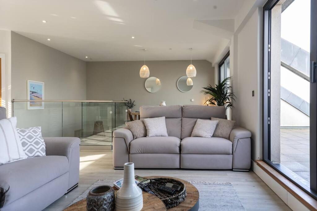 Apartment 25 ~ Nassu Court 웨스트워드 호 외부 사진